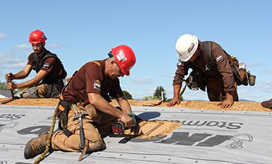 Outils et des équipements fonctionnels et bien entretenus