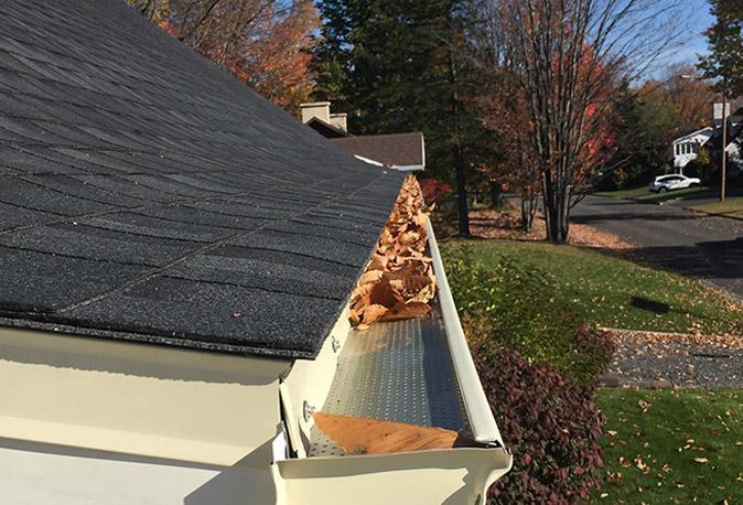 Soffite, fascia et gouttière